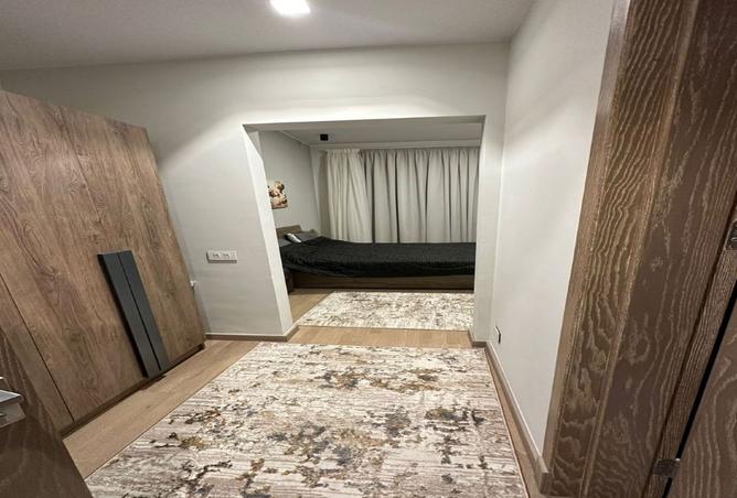 8145701 - Property Image 2