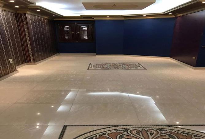 8388978 - Property Image 2