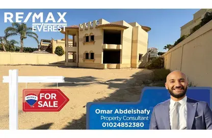 Villa - 6 Bedrooms - 7 Bathrooms for sale in Meadows Park - Sheikh Zayed Compounds - Sheikh Zayed City - Giza