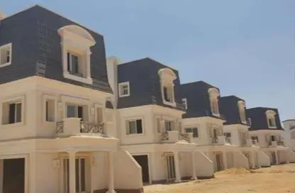 Villa - 4 Bedrooms - 7 Bathrooms for sale in Mountain View Hyde Park - 5th Settlement Compounds - The 5th Settlement - New Cairo City - Cairo