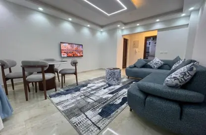 Apartment - 2 Bedrooms - 1 Bathroom for rent in Janna 1 - Sheikh Zayed Compounds - Sheikh Zayed City - Giza