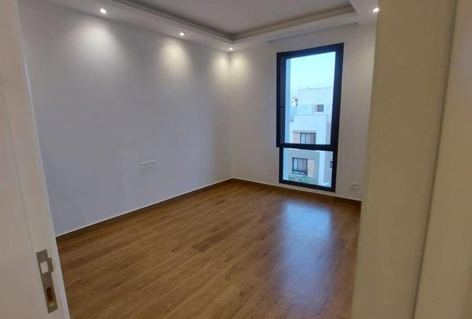 8130085 - Property Image 3