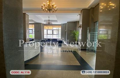 Full Floor - Studio - 2 Bathrooms for rent in Cornish El Nile St. - Maadi - Hay El Maadi - Cairo