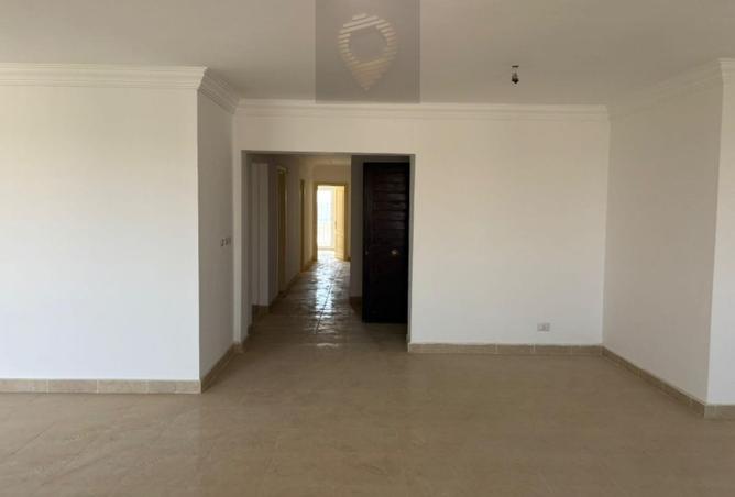 8089609 - Property Image 3