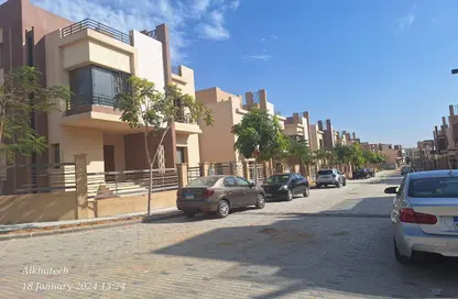 Twin House - 3 Bedrooms - 4 Bathrooms for rent in Alma - 2nd District - Sheikh Zayed City - Giza