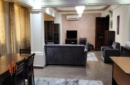 Apartment - 3 Bedrooms - 2 Bathrooms for rent in Street 11 - Maadi - Hay El Maadi - Cairo