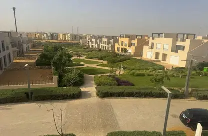 Villa - 3 Bedrooms - 3 Bathrooms for sale in O West - 6 October Compounds - 6 October City - Giza