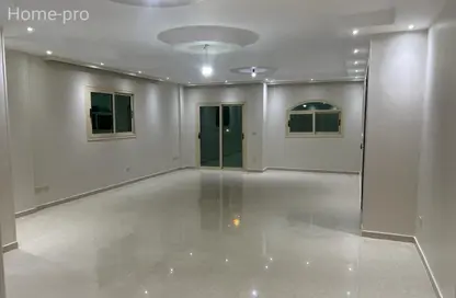 Apartment - 3 Bedrooms - 3 Bathrooms for rent in Touristic Zone 4 - Touristic Zone - Al Motamayez District - 6 October City - Giza