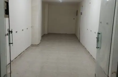 محل تجاري - استوديو - 1 حمام للبيع في شارع الهيلتون - سموحة - حي شرق - الاسكندرية