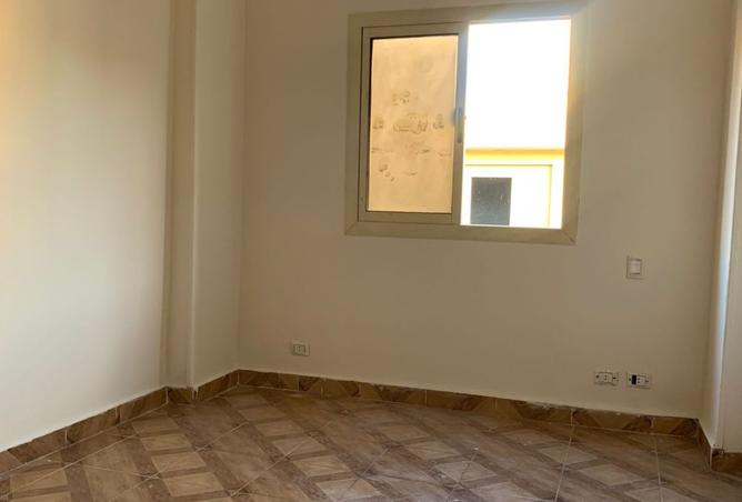 8542404 - Property Image 3