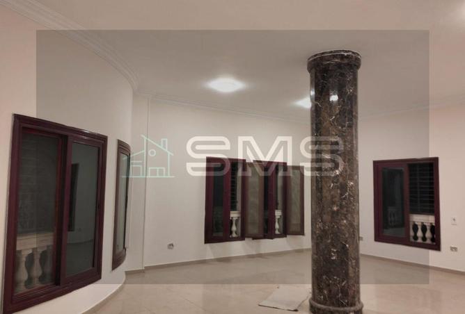 8204267 - Property Image 2