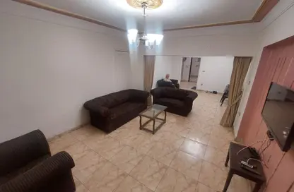 Apartment - 2 Bedrooms - 1 Bathroom for rent in Ahmed Orabi St. - Mohandessin - Giza