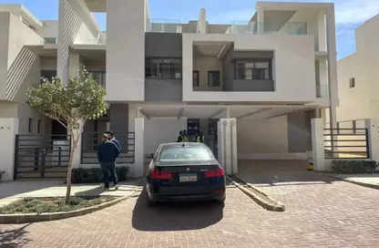 Townhouse - 4 Bedrooms - 4 Bathrooms for sale in Moon Residences - Fifth Square - The 5th Settlement - New Cairo City - Cairo