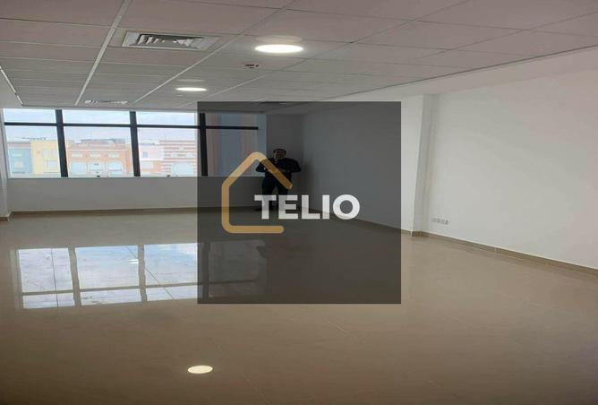 8420308 - Property Image 2