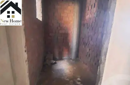 Apartment - 3 Bedrooms - 2 Bathrooms for sale in Bait Alwatan - The 5th Settlement - New Cairo City - Cairo