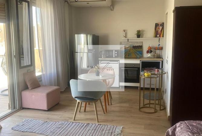 8328992 - Property Image 3