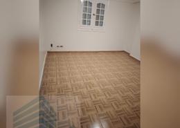 Apartment - 3 bedrooms for للايجار in Victor Emanuel Al Thaleth St. - Smouha - Hay Sharq - Alexandria