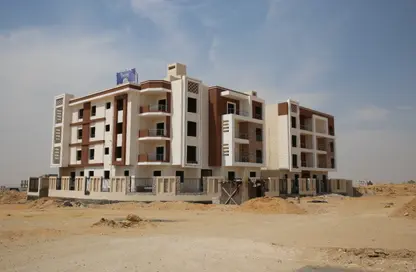 Apartment - 3 Bedrooms - 2 Bathrooms for sale in Bait Alwatan - The 5th Settlement - New Cairo City - Cairo