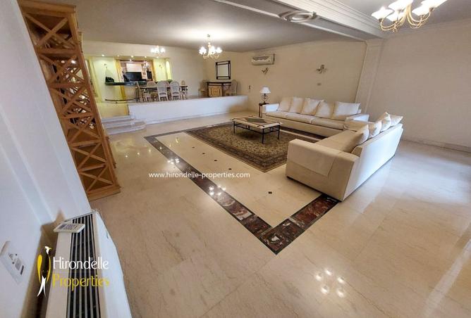 8083695 - Property Image 3