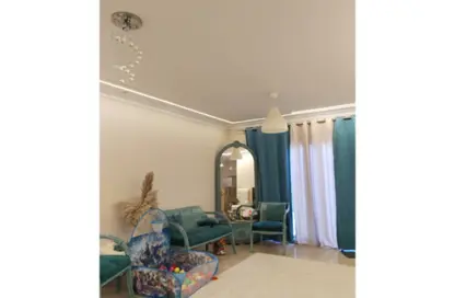 شقة - 3 غرف نوم - 2 حمامات للبيع في تاج سلطان - الطريق الدائري - القاهرة