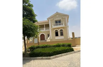Townhouse - 3 Bedrooms - 3 Bathrooms for sale in Hyde Park - New Cairo City - Cairo