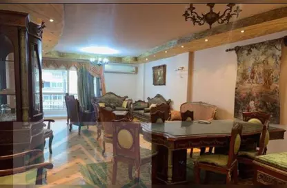 Apartment - 3 Bedrooms - 2 Bathrooms for rent in Al Ghardaqah St. - San Stefano - Hay Sharq - Alexandria