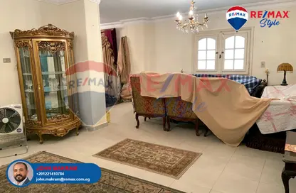 Apartment - 2 Bedrooms - 1 Bathroom for sale in 3rd District - 6 October City - Giza