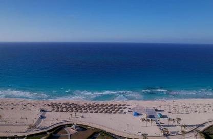 Chalet - 3 Bedrooms - 3 Bathrooms for sale in Youd - Ras Al Hekma - North Coast