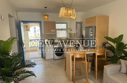 Apartment - 2 Bedrooms - 2 Bathrooms for sale in Mountain View - Ras Al Hekma - North Coast