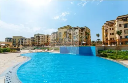 Apartment - 3 Bedrooms - 2 Bathrooms for rent in The Fourteen Golf Residences - Uptown Cairo - Mokattam - Cairo