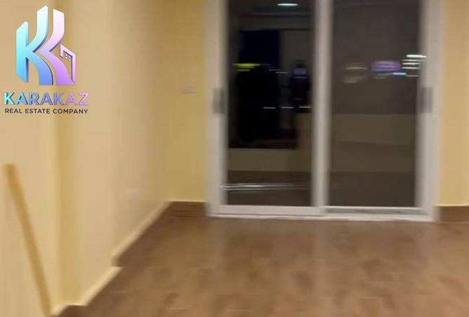 8032455 - Property Image 2