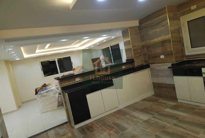 7923630 - Property Image 2