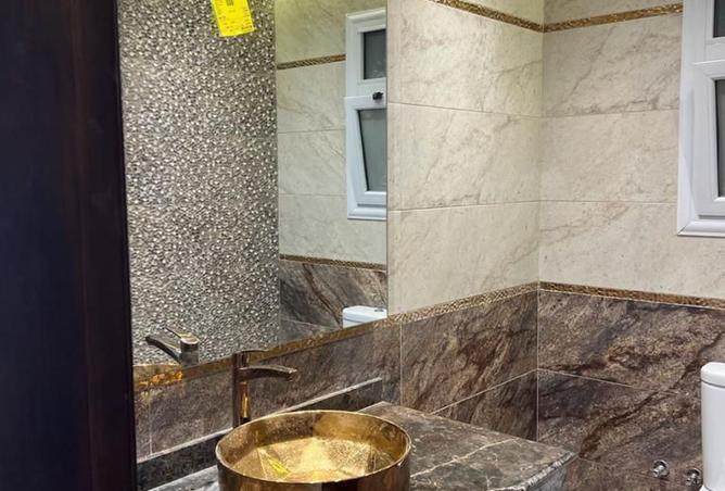 8138977 - Property Image 2
