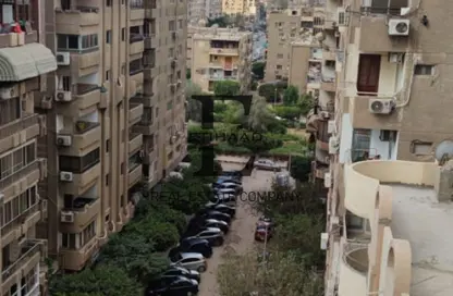 شقة - 3 غرف نوم - 2 حمامات للبيع في شارع ابراهيم الرفاعي - المنطقة الثامنة - مدينة نصر - القاهرة