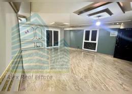 شقة - 3 غرف نوم - 2 حمامات for للايجار in شارع مدخل شركة النقل والهندسة - سموحة - حي شرق - الاسكندرية