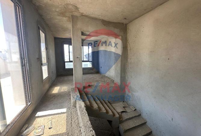 8225204 - Property Image 3