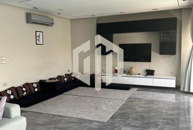 8331569 - Property Image 3