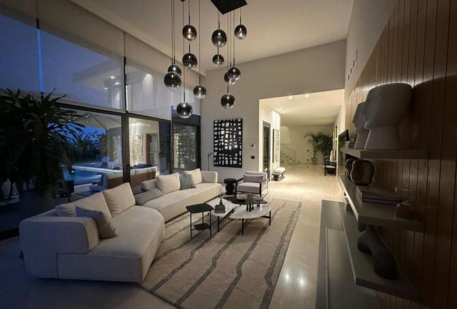 8024128 - Property Image 3