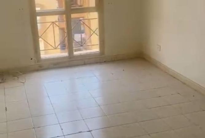 7999060 - Property Image 3