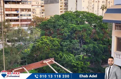 Apartment - 4 Bedrooms - 2 Bathrooms for sale in Kafr Abdo St. - Kafr Abdo - Roushdy - Hay Sharq - Alexandria