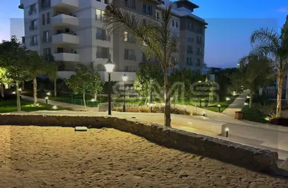 Apartment - 3 Bedrooms - 3 Bathrooms for sale in Hyde Park - New Cairo City - Cairo