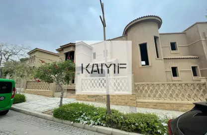 فيلا - 6 غرف نوم - 6 حمامات للبيع في حياة ريزيدنس - شارع التسعين الشمالي - التجمع الخامس - مدينة القاهرة الجديدة - القاهرة