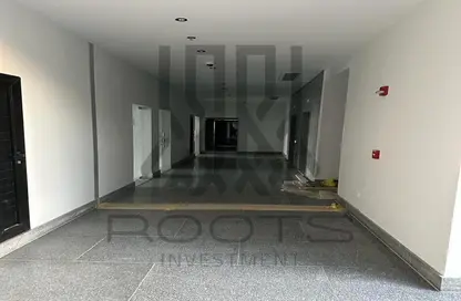 Office Space - Studio for sale in The Water Way - North Investors Area - New Cairo City - Cairo