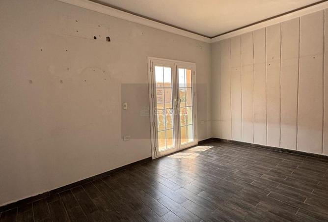 7700601 - Property Image 3