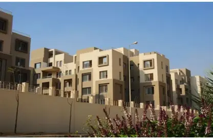 Apartment - 2 Bedrooms - 2 Bathrooms for sale in Palm Hills Village Gate - South Investors Area - New Cairo City - Cairo
