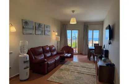 Chalet - 2 Bedrooms - 2 Bathrooms for sale in Porto Sokhna - Al Ain Al Sokhna - Suez