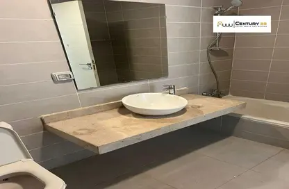 Apartment - 2 Bedrooms - 2 Bathrooms for rent in Palm Hills Village Gate - South Investors Area - New Cairo City - Cairo Apartment - 2 Bedrooms - 2 Bathrooms for rent in Palm Hills Village Gate - South Investors Area - New Cairo City - Cairo