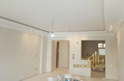 Apartment - 3 Bedrooms - 2 Bathrooms for rent in Mountain View iCity - 5th Settlement Compounds - The 5th Settlement - New Cairo City - Cairo