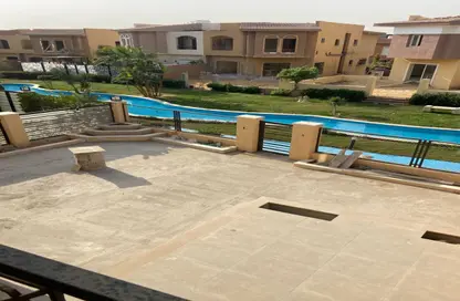 فيلا - 6 غرف نوم - 5 حمامات للبيع في مون فالي 2 - امتداد المستثمرين الشمالية - مدينة القاهرة الجديدة - القاهرة
