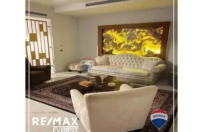 تاون هاوس - 3 غرف نوم - 4 حمامات للبيع في بالم هيلز وودفيل - طريق الواحات - مدينة 6 أكتوبر - الجيزة